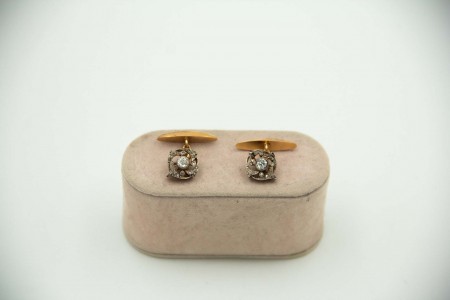 Par de botões de punho em ouro amarelo e platina com diamantes (2) 